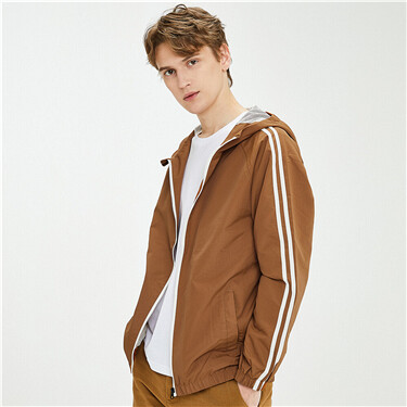 Contrast color raglan sleeves jacket