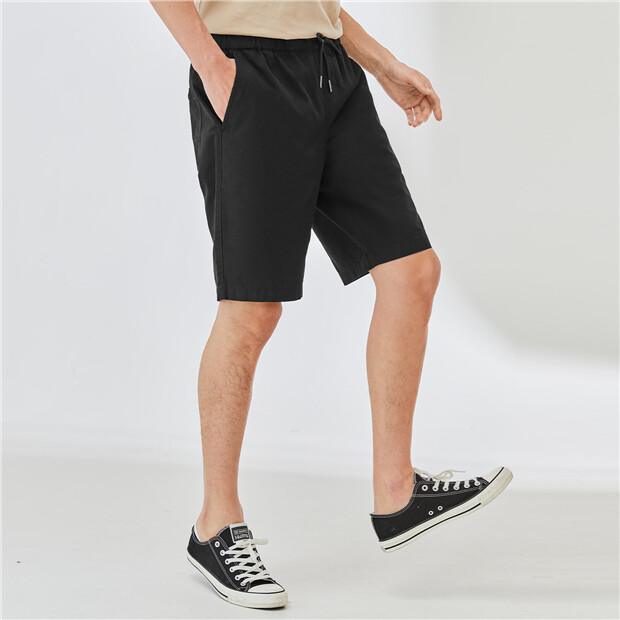 Men Slant Pocket Drawstring Waist Shorts