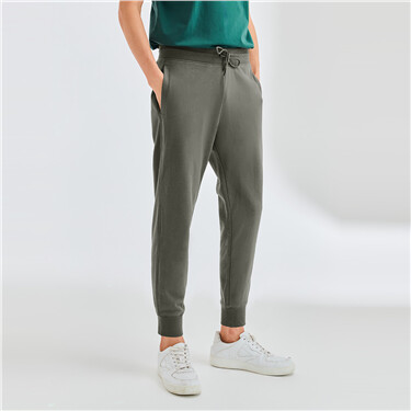 Solid color elastic waistband joggers
