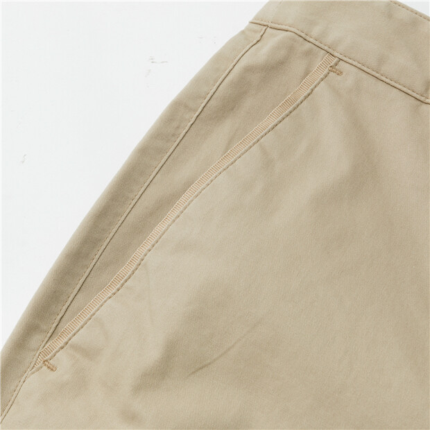 Stretchy lightweight ankle-length pants