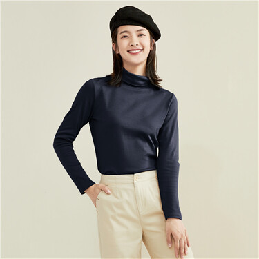 High neck long-sleeve smooth touch tee