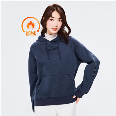 Fleece-lined flocked strap embroidered hoodie