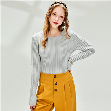 grey sweater yellow skirt