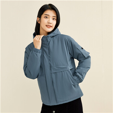 Solid color multi-pocket hooded jacket
