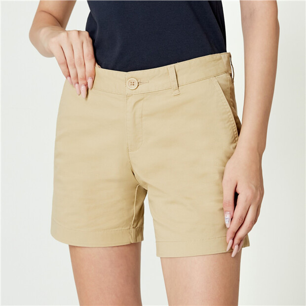 Women's Twill Mid-Rise Slim Fit Pocket Shorts (180 Elastic