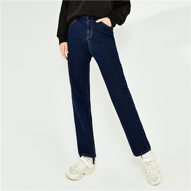 stretchy straight jeans