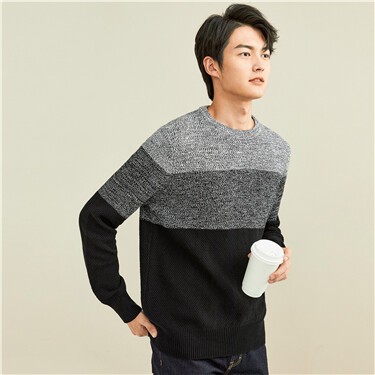 Thick gradient contrast sweater