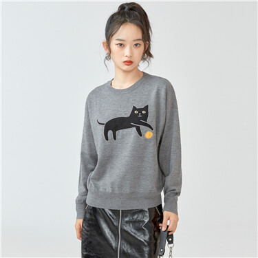 Black cat loose crewneck sweater