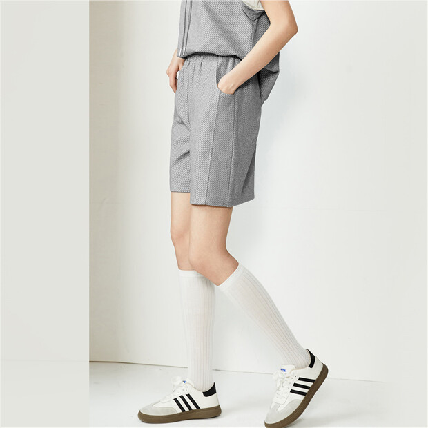 Elastic waist exposed seam sweat shorts | GIORDANO Online Store